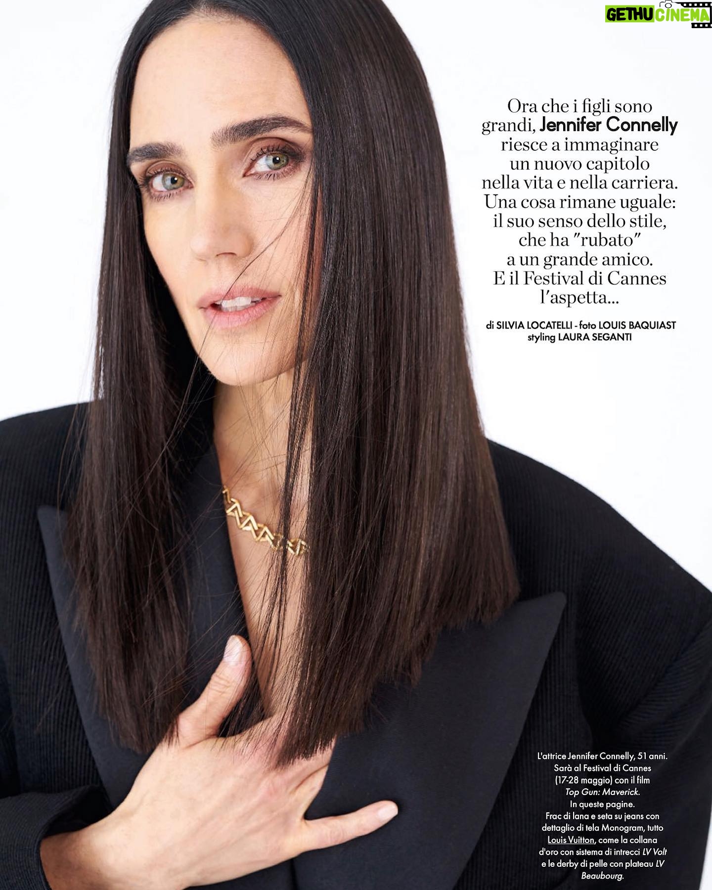 Jennifer Connelly Instagram - Grazie @elle_italia! Honored to be on your June cover. Shot by @louisbaquiast ❤️
