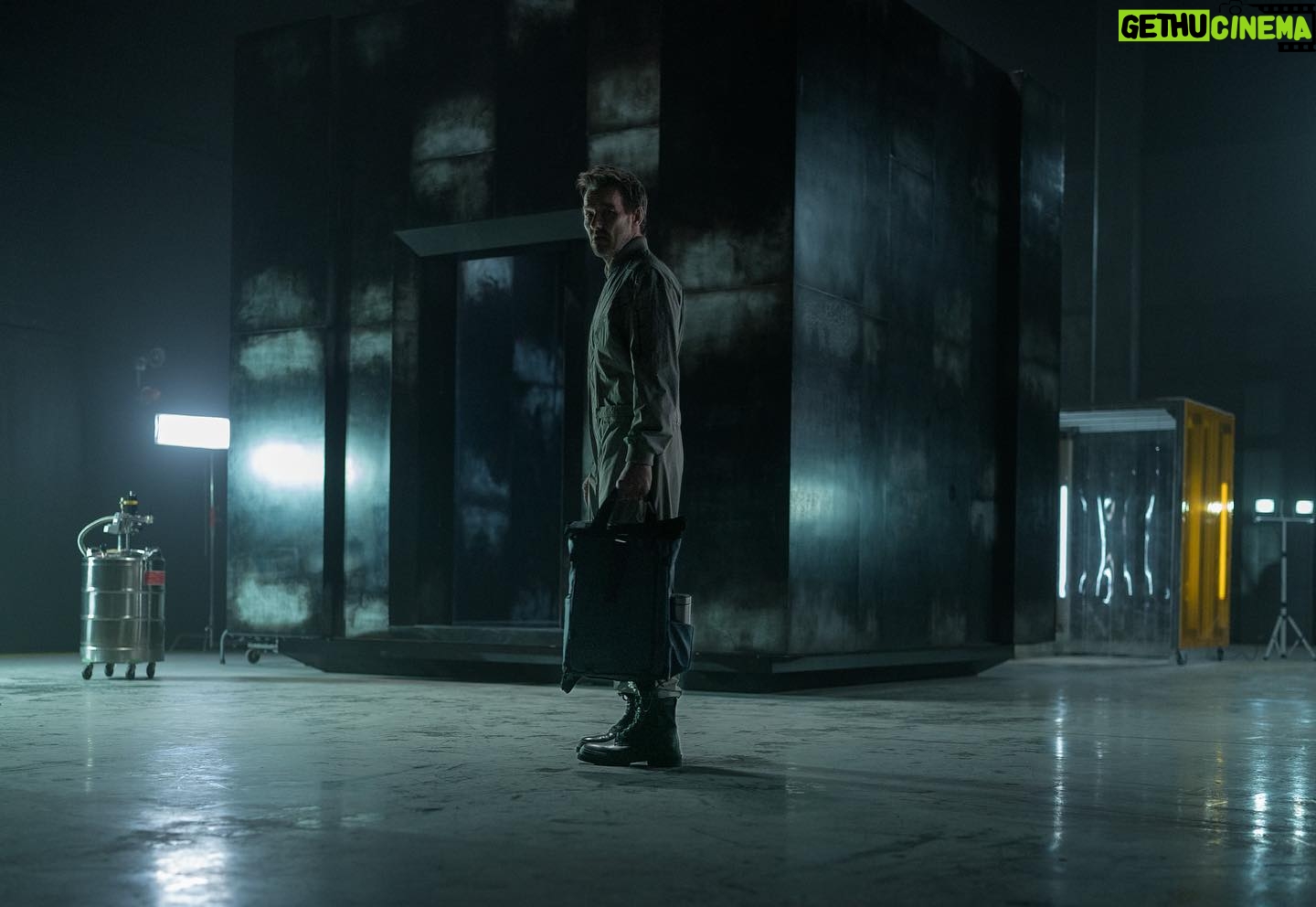 Jennifer Connelly Instagram - Based on the bestselling book by Blake Crouch, Dark Matter follows a physicist, professor and family man who embarks on a harrowing journey to get back to his family and save them from the most terrifying, unbeatable foe imaginable: himself. Starring Joel Edgerton and Jennifer Connelly, premiering May 8.