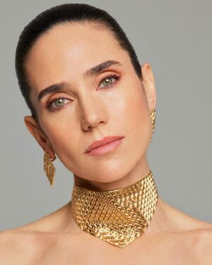Jennifer Connelly Instagram - Close-up with @instylegermany. Glam by @peterluxhair and @kaymontano, styled by @theresa.pichler.