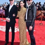 Jennifer Connelly Instagram – Premiere night in San Diego for @topgunmovie with the whole cast (and family!) ✈️ @tomcruise @paramountpics