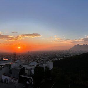 Jennifer Hermoso Instagram - Un año donde han pasado muchas cosas, donde hubo muchas alegrías y mucho aprendizaje. 
Situaciones en las que nunca me imaginé estar y otras donde me preparé para vivirlas como quisé. 
Gracias a las personas que estuvieron cerca cada momento y gracias a otras por hacerme más fuerte. 
Me doy las gracias y me siento orgullosa por todo hasta día de hoy.
Versión 3.4 actualizada 🦸🏻‍♀️