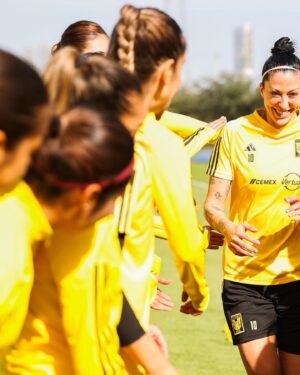 Jennifer Hermoso Instagram - Primer entrenamiento como Amazona: 😍✅