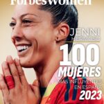 Jennifer Hermoso Instagram - ¡Un milestone único y especial que nos llena de orgullo en TMJ! Felicitamos a nuestra #TMJAthlete @jennihermoso por ser condecorada por la revista @forbes_es como una de las 100 mujeres más influyentes de España 🇪🇸 en este 2023 ❤️ Durante este año, Jenni generó un cambio a nivel individual hacia el resto de la sociedad Visita el link 🔗 en nuestro perfil para leer más