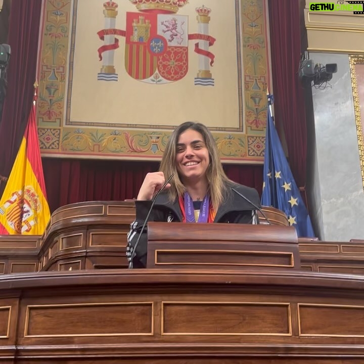 Jennifer Hermoso - 3 Likes - Levantar una copa es lo que todas queremos, pero disfrutar de cada momento es lo que hace que todo sea mucho más especial.
Ellas ❤️🩹🔋