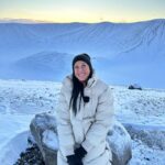 Jennifer Hermoso Instagram - Un viaje que te cambia la perspectiva de muchas cosas, un viaje que te hace sentir libre y que te llena el alma. Uno de los mejores viajes de mi vida. Gracias por hacer algo tan bonito y dejarme enseñar un poquito de mí. ❤️ Aquí tenéis el enlace del programa: https://www.cuatro.com/planetacalleja/a-carta/20240116/programa-completo-video-jenni-hermoso_18_011441267.html