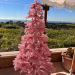 Jennifer Love Hewitt Instagram - @thepicnic.collective helped me give my kids the most festive and sweet decorating station. It was so fun and magical!