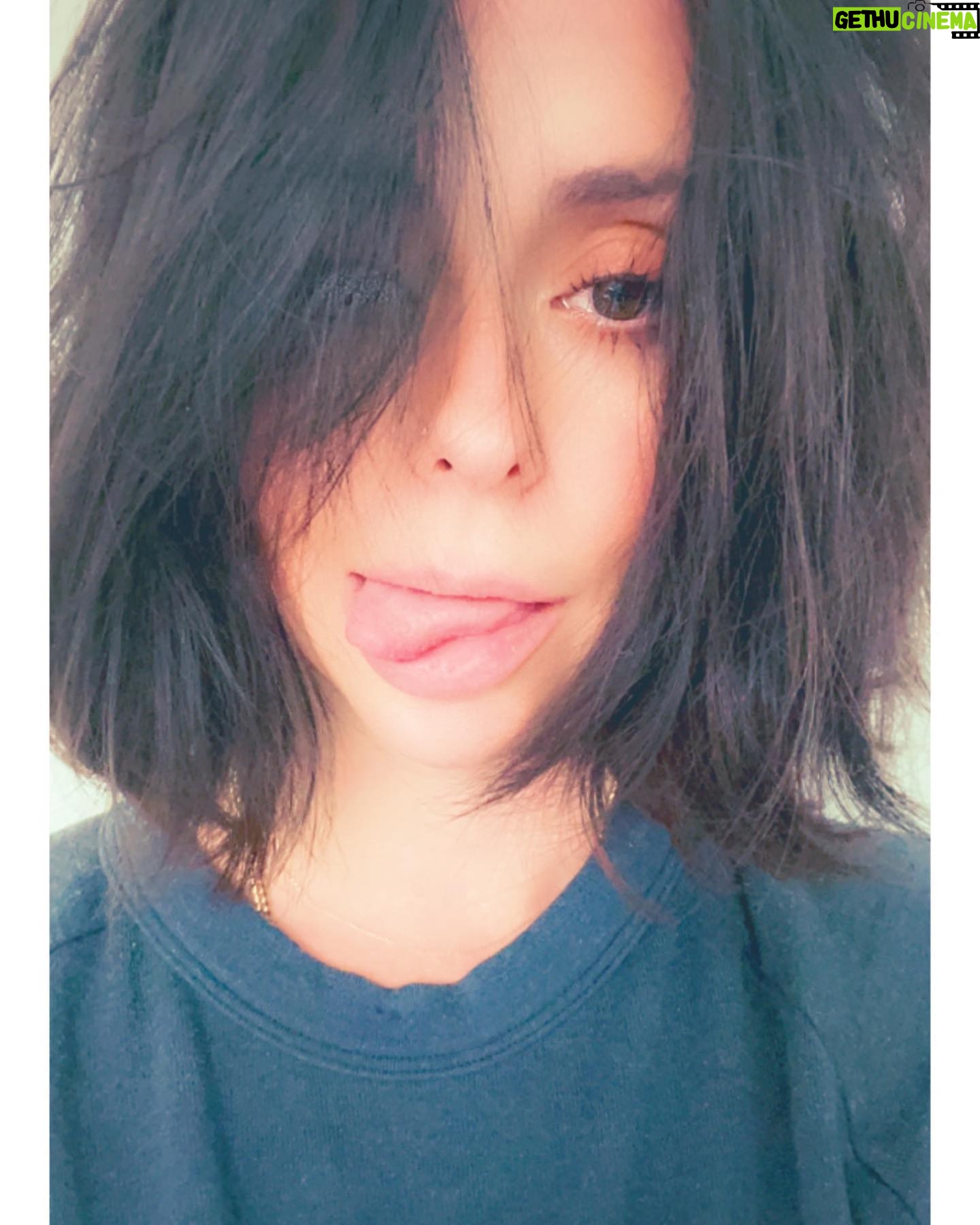 Jennifer Love Hewitt - 30.5K Likes - Monday moods❤️