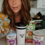 Jennifer Love Hewitt Instagram - Since giving birth to my son I have been absolutely loving the new @organicvalley Postnatal Support Smoothie Mix! My favorite flavor is chocolate but you can't go wrong with vanilla either. What I love about this product is that it was made with moms, for moms. It's also an easy way to get several essential nutrients, and when mixed with 8fl oz of 2% milk, an excellent source of high-quality protein as well! Make sure you purchase at shop.organicvalley.com today! #sponsored