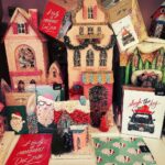Jennifer Love Hewitt Instagram - Holiday junkie and @2021_co cards, gift tags and journals are here!! Get yours and let us help you share love, festive spirit and joy this holiday season! 🎄🎅🏼❤️