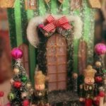 Jennifer Love Hewitt Instagram – My glitter village grows every year and always gives me magical Christmas feels. Here it is and a few of my new favorites. @bonjourfete do you think I have enough from you guys? Lol ⛄️🎄🎅🏼🤶🏼