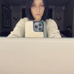 Jennifer Love Hewitt Instagram - This was taken during a very intense day of filming for the Monday episode. You will get the answers you’ve wanted about Maddie. This storyline has meant so much to me. As all of Maddie’s journey has meant to me. Mental health and talking about it is so important. I hope that any mom dealing with ppd and anyone who deals daily with mental health struggles feels seen. Please reach out to those around you and be loud about needing help. You are not alone. Maddie has missed you guys. See you in Boston. @911onfox ❤️