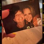 Jennifer Love Hewitt Instagram - 11 years ago my life changed in a moment. We didn’t get to say goodbye but I think it’s because we wouldn’t have known how. I see you in my kids everyday. I feel you in things I say and smile because I’m more like you than I thought. I honor you by trying to create magic for my family just like you did for us. I love you deeply. I’m so grateful you were our mom. This day will always hurt because you were that special. Always and forever mom ❤️