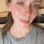 Jennifer Love Hewitt Instagram - I’m hard on myself. Like we all can be. But other times I’m really proud of myself and like me just as I am. Sending self love to all who need it today. You are awesome.