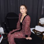 Jennifer Morrison Instagram - DAY 30: Almost to the end! Click the link in my bio to donate and support @dressember with me and @unbreakableperformance #dressember #itsbiggerthanadress⁠ ⁠ Photography @thetylershields⁠ Location @unbreakableperformance⁠ Editor & Stylist @eleanoramorrison⁠ Hair & MUA @abhairmakeup with asst. @thorssonamanda⁠ ⁠ Dress: @philosophyofficial