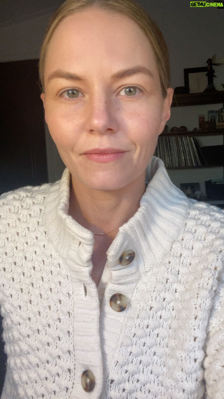Jennifer Morrison Instagram - Ana Malaika Tubbs and Michael Tubbs both wrote super inspiring books! Join me in reading their writing. You can order their books from https://malikbooks.com/home-1 and all other book stores.