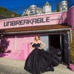Jennifer Morrison Instagram - DAY 1: @dressember at @unbreakableperformance! ⁠ More photos and facts are in stories. I hope you'll consider supporting this important cause with us this year, at the link in my bio. #dressember #itsbiggerthanadress⁠ ⁠ THANK YOU to everyone who collaborated on this campaign:⁠ Photography @thetylershields⁠ Location @unbreakableperformance | @jayglazer @stewart_e_gill⁠ Editor & Stylist @eleanoramorrison⁠ Featuring @juliamorrisonsummers ⁠ Hair @abhairmakeup / asst. @thorssonamanda⁠ | @leovalentinohair⁠ MUA @abhairmakeup ⁠/ asst. @thorssonamanda | @makeupbyapollo⁠ ⁠