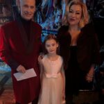 Jennifer Tilly Instagram - How beautiful and amazing was @carinabattrick? 💕 💗💞 #ChuckySeason3 #Chucky #JohnWaters #chuckytvseries #TiffanyValentine #renewchucky