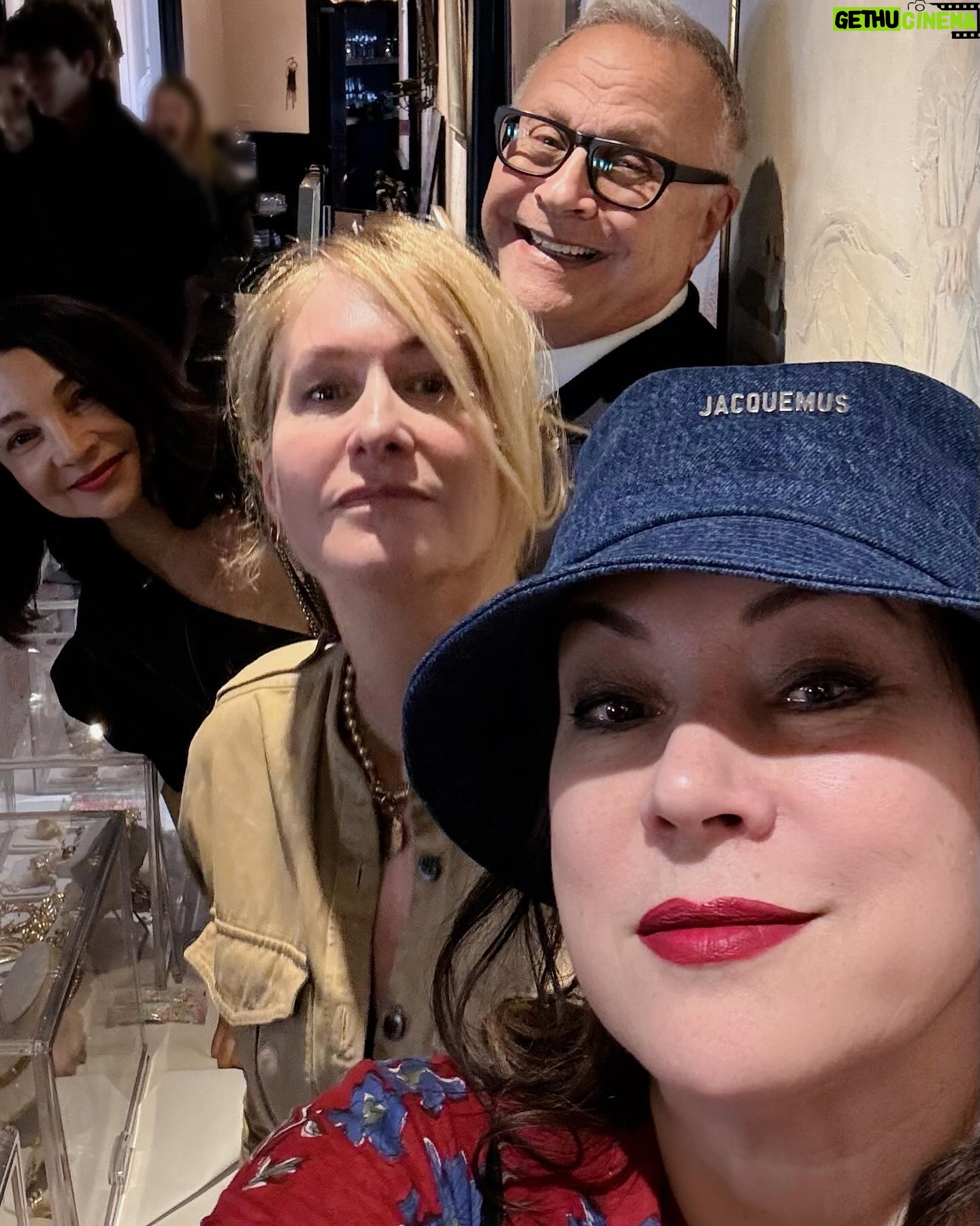 Jennifer Tilly Instagram - We are helping Ann Marie sell jewelry! 💎👑💍