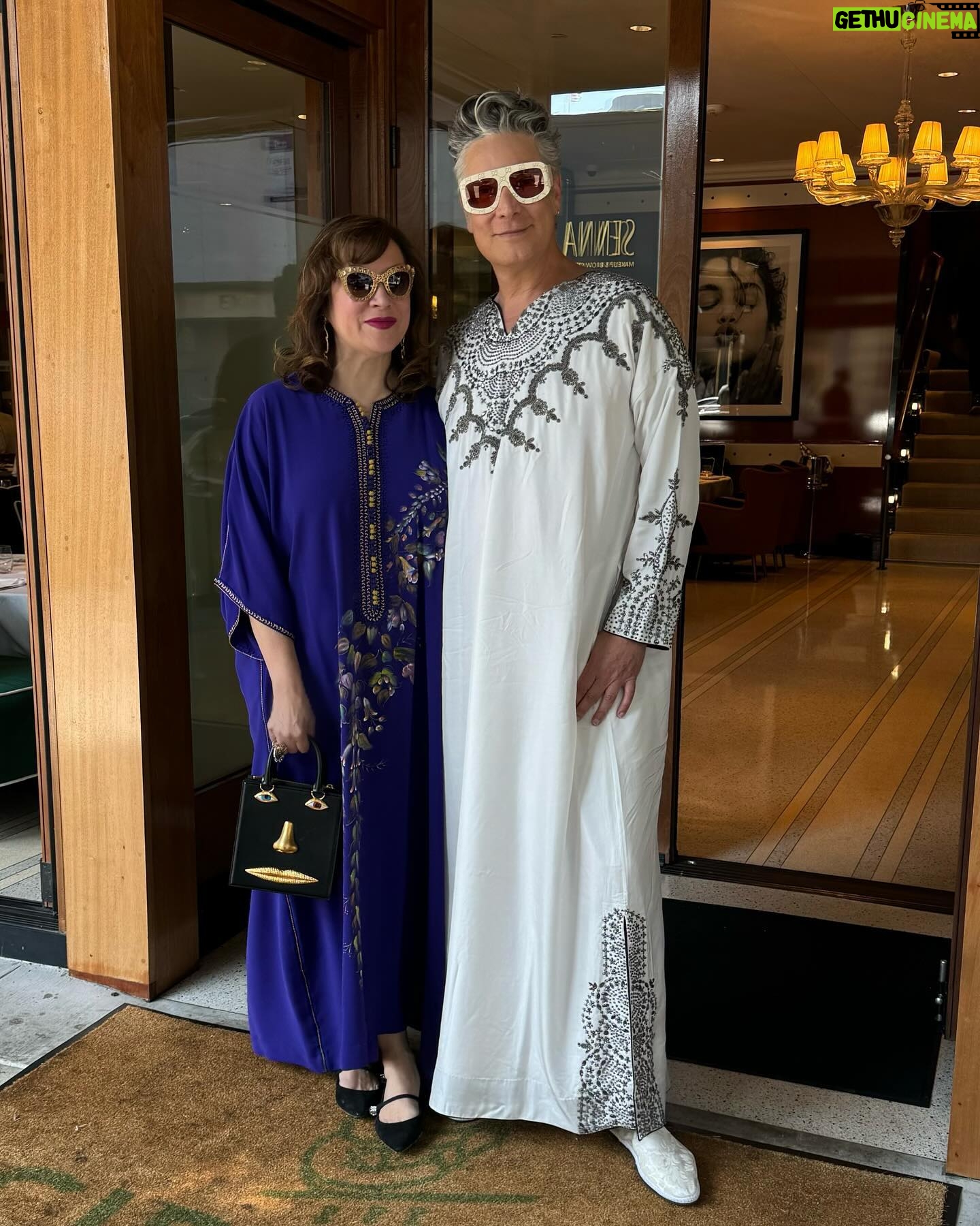 Jennifer Tilly Instagram - Happy birthday luncheon for the wonderful Cameron Silver! Special guest star: @jeffsnyder1 Caftans and cake for everyone! 🥳