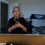 Jennifer Tilly Instagram – Waiting for my closeup. 
#chucky #chuckyseason3 #chuckytvseries #tiffanyvalentine