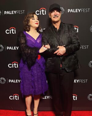 Jennifer Tilly Instagram - Had a blast celebrating the 25 year anniversary of @familyguyfox last night for PaleyFest. 🎂🥳🎉

Hair: @stuntzbeauty makeup: @aaronpaulbeauty
