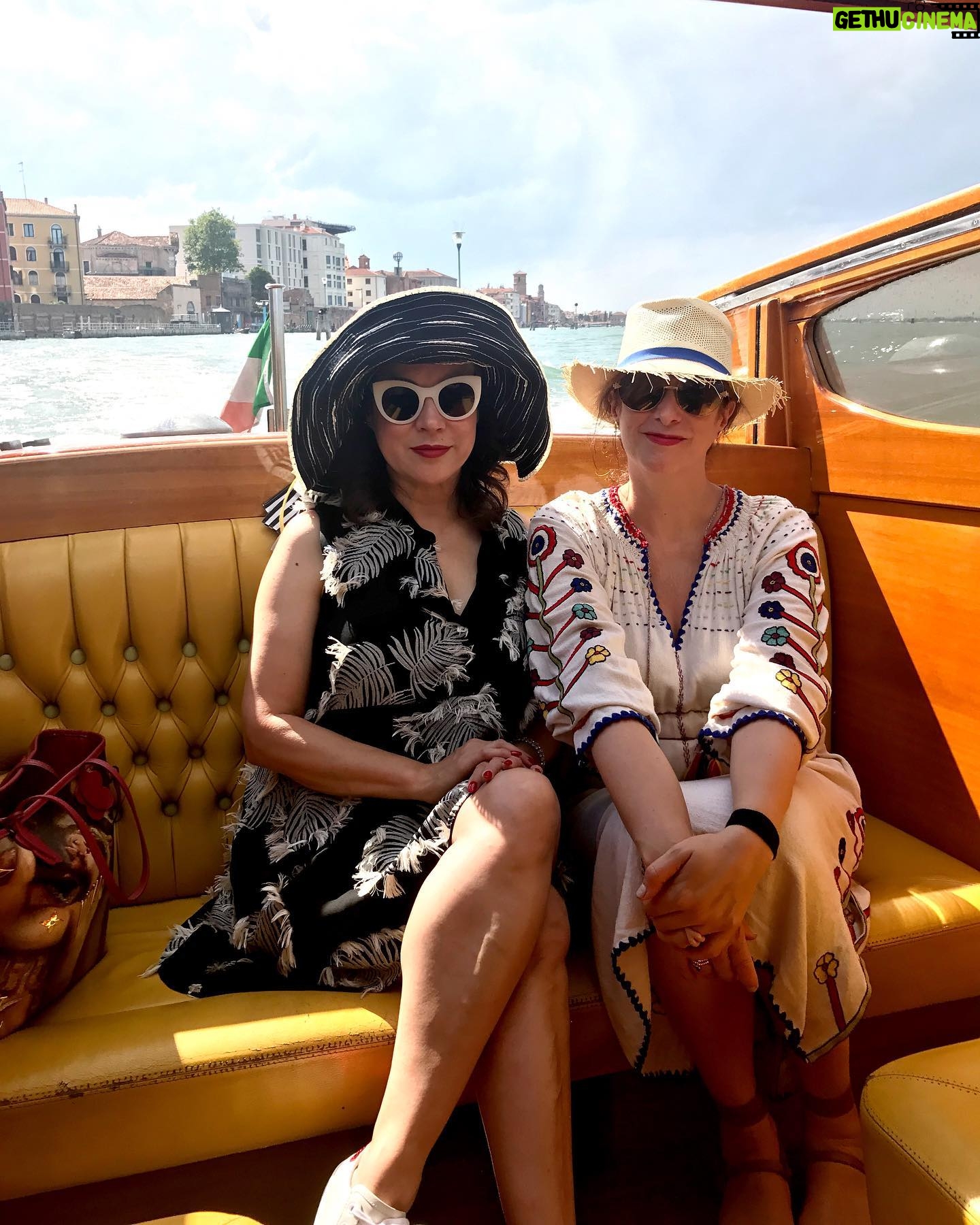 Jennifer Tilly Instagram - Happy Birthday @jewelrygurl! 🌼 Here’s to many more adventures in the future! 💕
