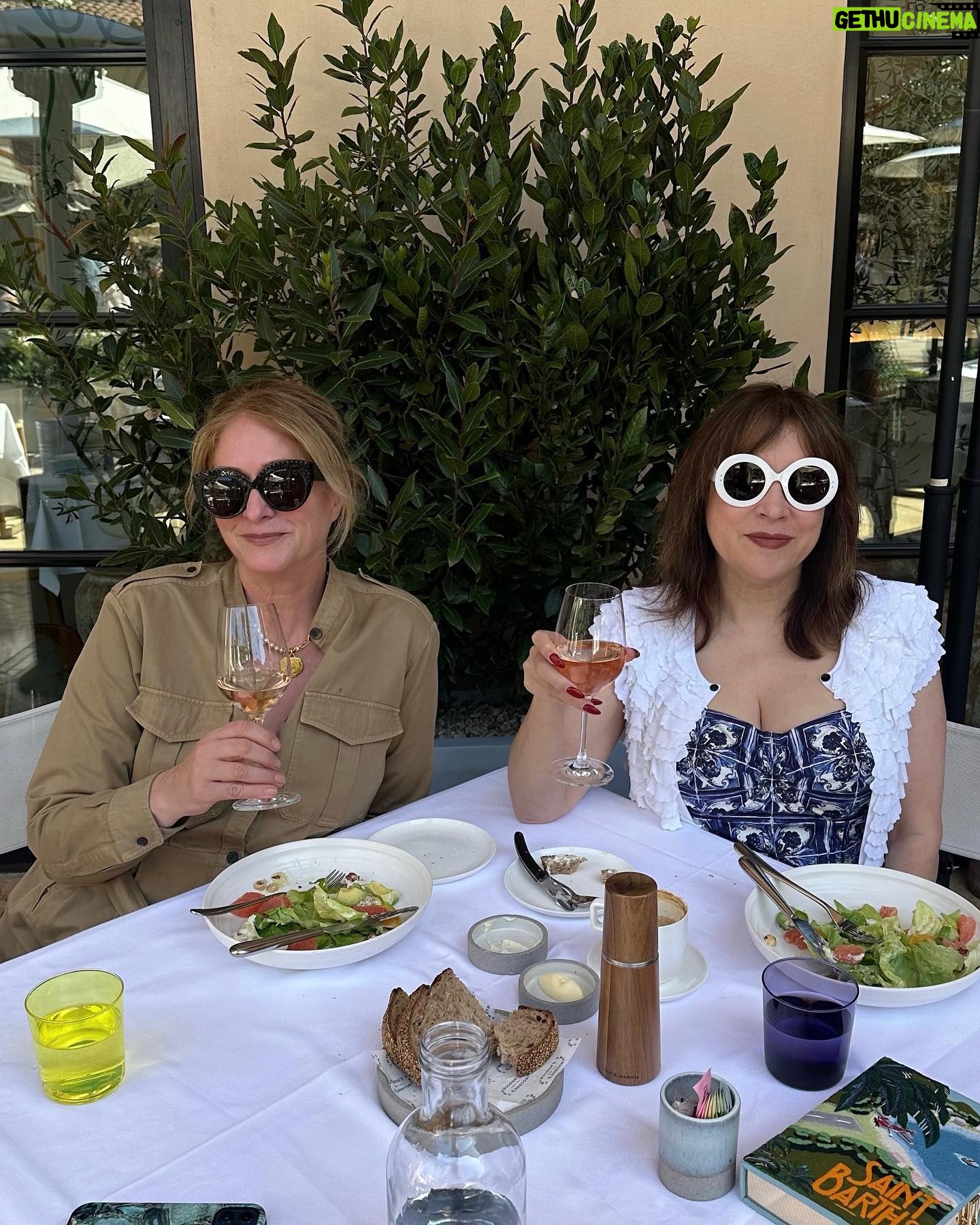 Jennifer Tilly Instagram - Happy Belated birthday celebration to @jewelrygurl ! 🎂