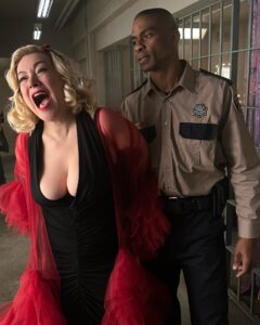 Jennifer Tilly Instagram - Tiffany doesn’t want to go to the Death Chamber. 💉🩸 #Chucky: tonight at 10pm on @syfy and @usanetwork