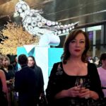 Jennifer Tilly Instagram - At the opening of the fabulous #Tiffany exhibition in #Tokyo. Wonderfully curated! A truly magical experience! Thank you @christopheryoung and @tiffanyandco for having me! 🌸 Hair: @chika.keisuke Makeup: @riina0211 #tiffanywonder