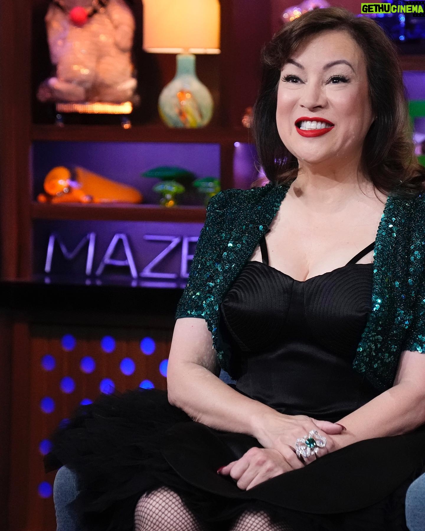 Jennifer Tilly Instagram - Always have so much fun doing #WatchWhatHappensLive. Tonight with #BelowDeck star @tumimhlongo Makeup: @deannamelluso Hair: @patrickkylehair All photos except for 2 and 6 by @redtankgirl