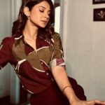 Jennifer Winget Instagram - Zooming in on the goodness 🌀✨