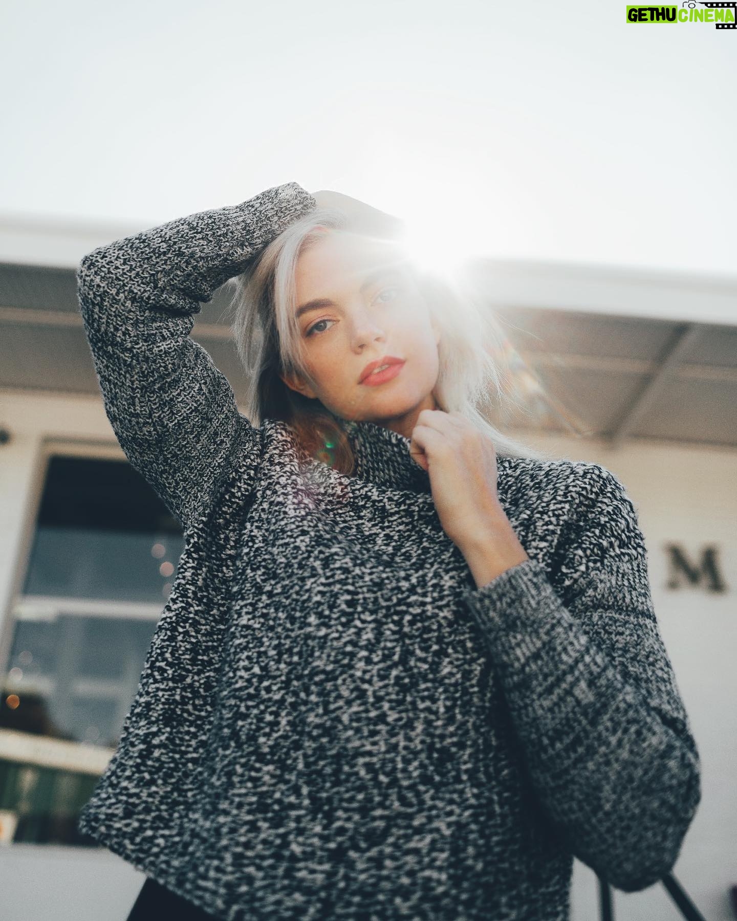 Jenny Boyd - 103.5K Likes - Glowed Up 💫 @michellescottphoto