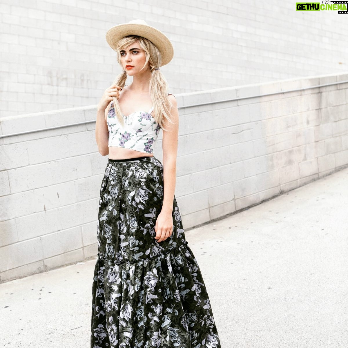 Jenny Boyd - 53.3K Likes - 👒