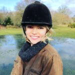 Jenny Boyd Instagram - Mud=Happiness 😜