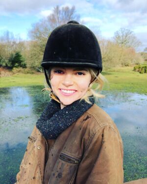 Jenny Boyd Instagram - Mud=Happiness 😜