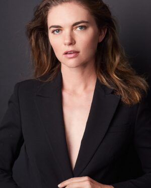 Jenny Boyd Instagram - New year who dis? 
📸 David Muller