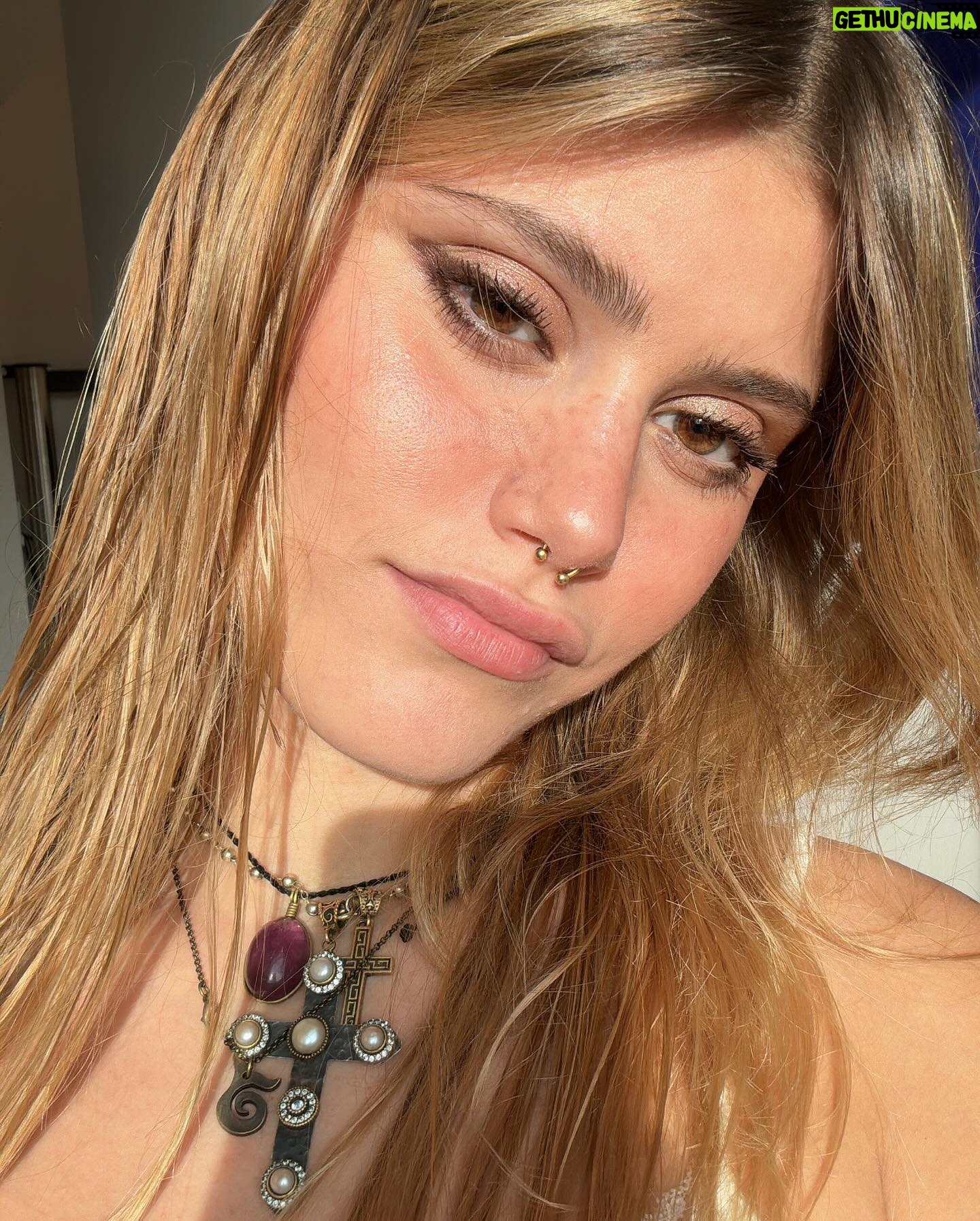 Jenny De Nucci - 3 Likes - 💛🎀💛 serial chiller 💛🎀💛