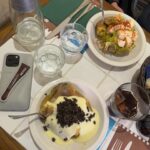 Jenny De Nucci Instagram – 🍋🍋
nella terza foto c’è un indovinello: quale sono io e qual è il golden retriever? livello: abb difficile ame