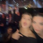 Jenny De Nucci Instagram – tanti auguri alla mia @dodojewels family del cuore per i tuoi 30 anni. 🎀🍰🎂 grazie per avermi invitata alla tua festa di compleanno !!
🤍 @la_pisa @borisbarboni @wannabemgmt 
e grazie al team di @toryburch @alessandra.zoso @fabiomanuele per questo styling iconico!! @andreasmercante 💌💌💌 #invitedby #dodopartners