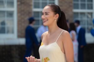 Jenny Han Instagram - I’m so excited to share this first look at season 2!! Summer will be here soon ☀️ #thesummeriturnedpretty