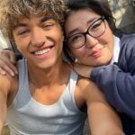 Jenny Han Instagram - Some season finale BTS for you 🫶🏼#thesummeriturnedpretty