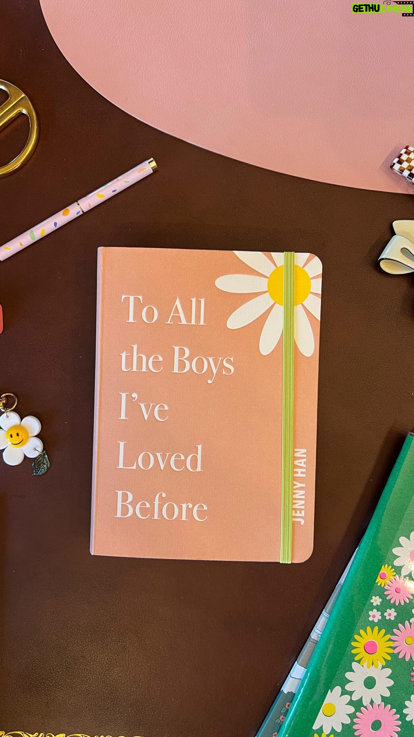 Jenny Han Instagram - 10 special years of To All the Boys, and a special new cover to match. The keepsake edition of To All the Boys I’ve Loved Before is out March 19 🌼