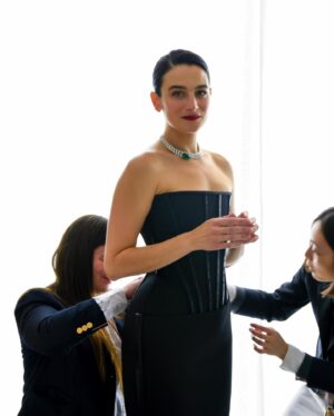 Jenny Slate Instagram - Thank you to @thombrowne for my two perfect gowns, for putting my husband @benshattuck_ in such a gorgeous tux that he looked like James Bond, to @bettyholm and Dan Berger for holding hands and sticking out their tongues at the Oscars, and to @mrmontyjackson for saving the day. No one works harder than Monty and @kirinstagram who legit just had to call me to teach me how to make a reel. We didn’t win, but it actually feels like we did? So, that’s good news! Oh and @gismondi1754 thank you for adorning me with this breathtaking emerald and diamond embrace!
