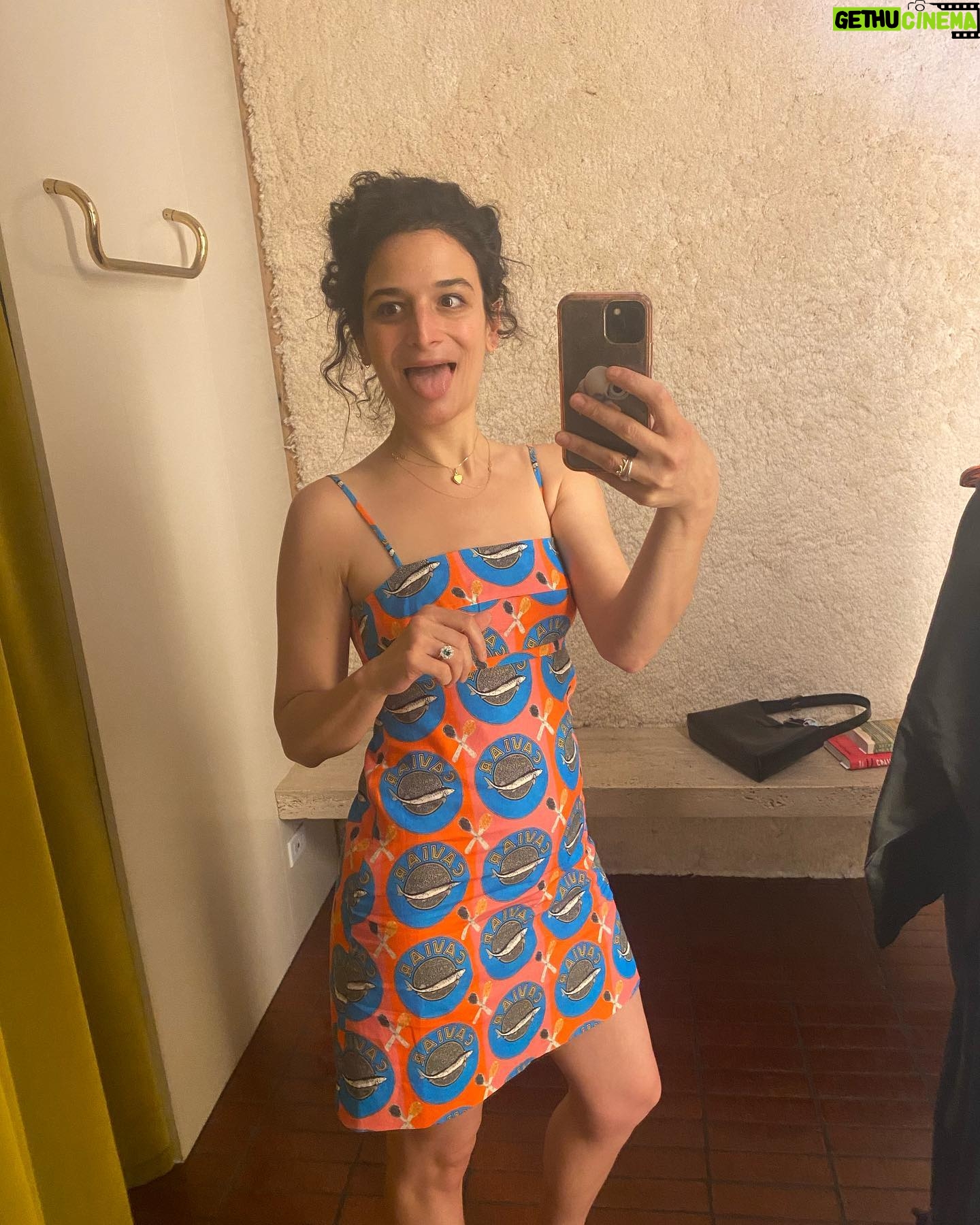 Jenny Slate Instagram - With @rachelantonoff (Q&A wizard) and little chick @mistergarf at our premiere. IN @rachelantonoff for this morning’s @marcelthemovie screening!