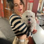 Jenny Slate Instagram - Some more nice fun ones from our weekend of jokes, dogs, boats and sitting on boxes in the basement of @cobbscomedyclub (thanks for the portraits @jimmccambridge)