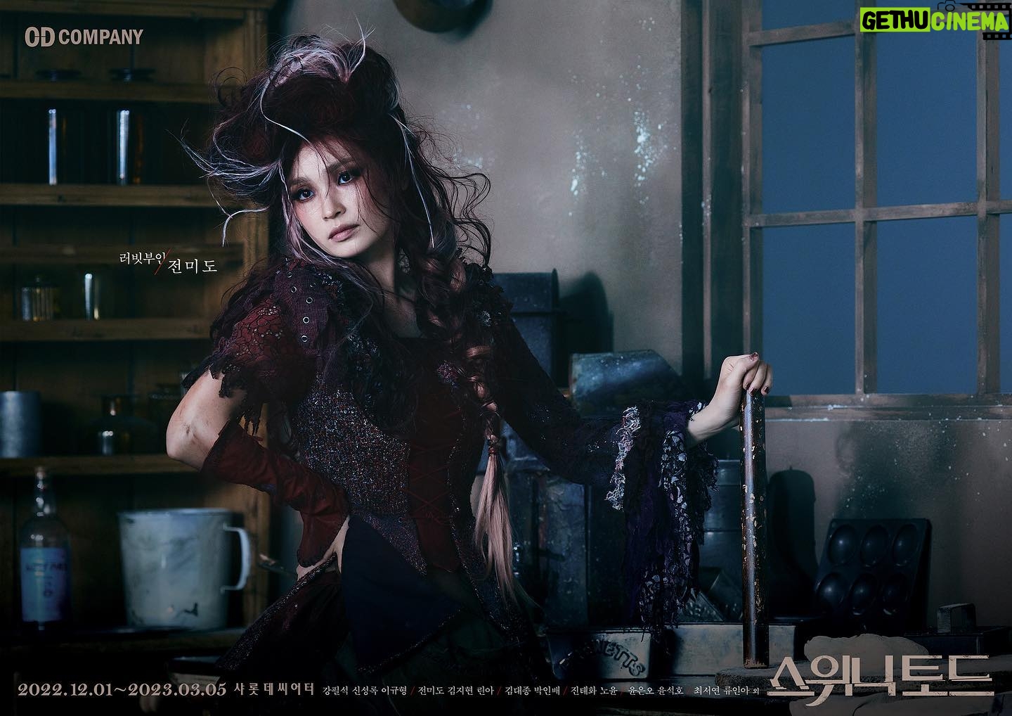 Jeon Mi-do - 94.4K Likes - .
.
.
Hi~
I'm Mrs, Lovett .
