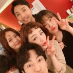 Jeon Mi-do Instagram - . . 사랑스러운 우리팀 배우들. 문을 열어줘서 고마웠어^^