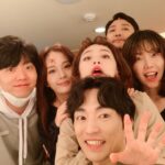 Jeon Mi-do Instagram - . . 사랑스러운 우리팀 배우들. 문을 열어줘서 고마웠어^^