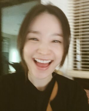 Jeon Mi-do Instagram - .
.
.
행복은 찰나.

그래서 감질남ㅋ