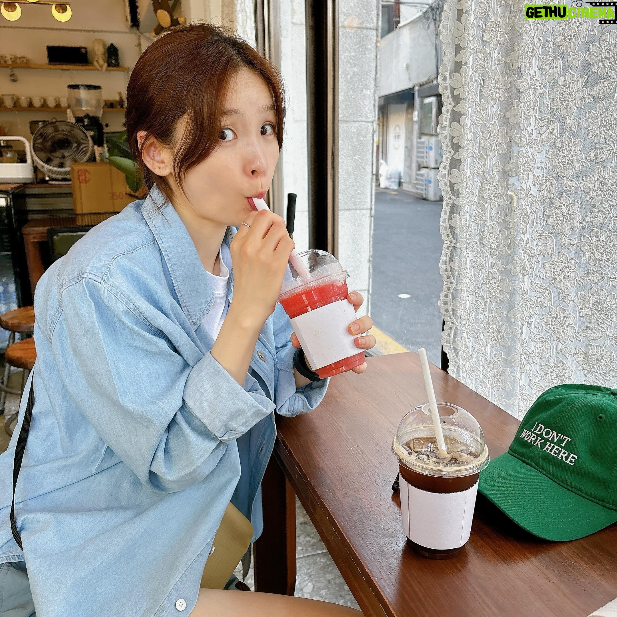 Jeon Mi-do - 63.3K Likes - 🥤
완전
여름이네;;